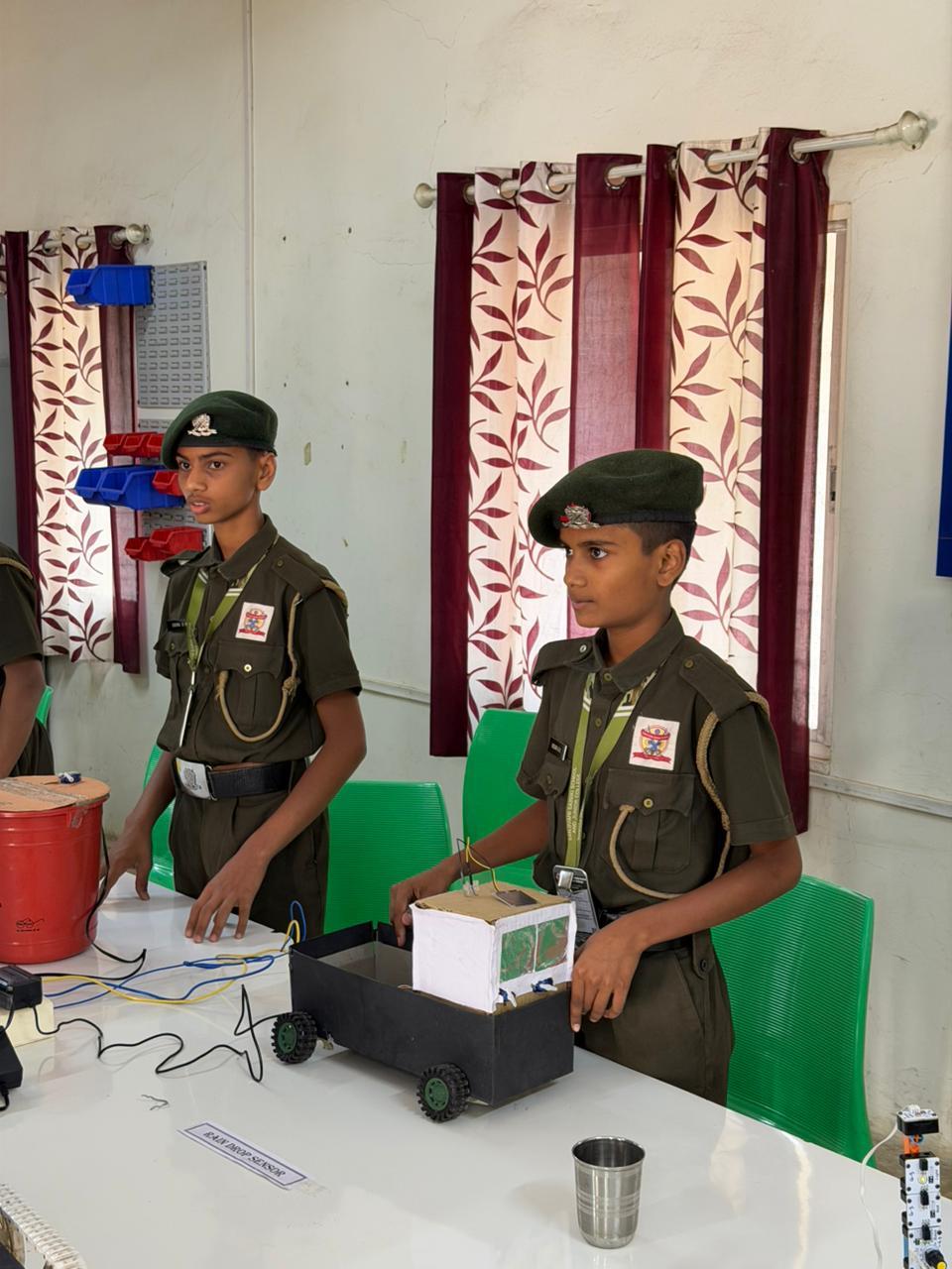 School Labs 34