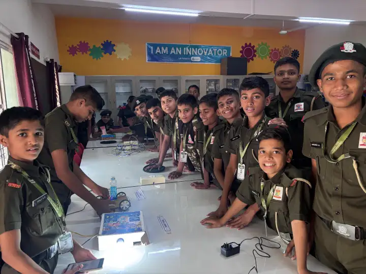School Labs 36